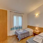 The Fantastic Residenza Badustwo Bedroom Sleeps Six Child شقة *