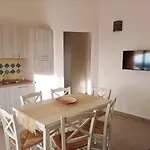 Διαμέρισμα The Fantastic Residenza Badustwo Bedroom Sleeps Six Child Badesi