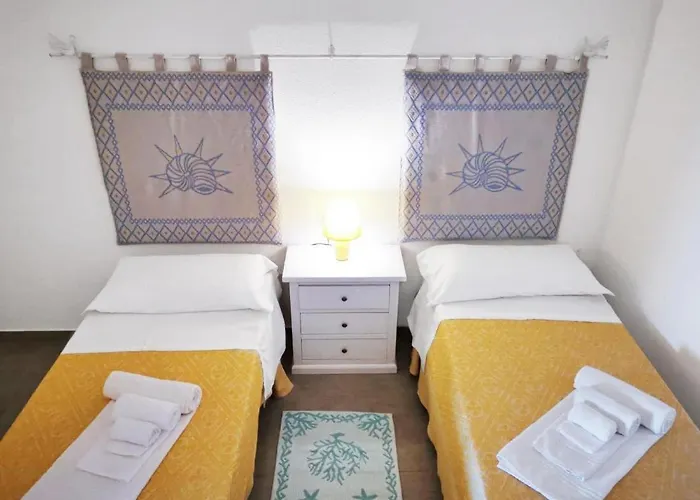 The Fantastic Residenza Badustwo Bedroom Sleeps Six Child * Badesi