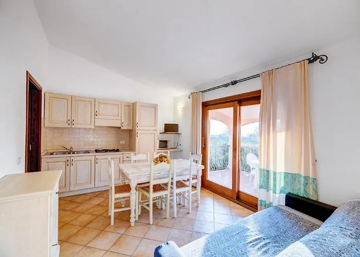 The Fantastic Residenza Badustwo Bedroom Sleeps Six Child * Badesi